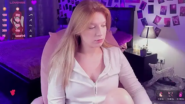 KarambaMoon online show from 10/30/25, 08:31