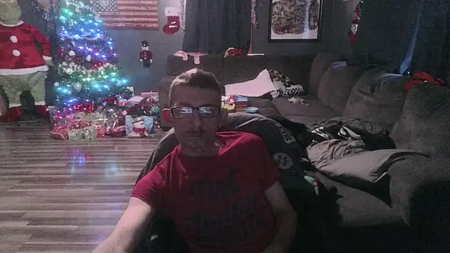 Snapshot of MysteriousFire23 chatting on 12/11/24, 10:06 MysteriousFire23 online show from 12/11/24, 10:06