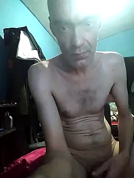 hugosafado333 online show from 10/02/25, 07:15