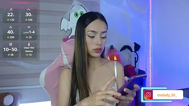 Snapshot of melody_brawns chatting on 10/12/25, 07:46 melody brawns online show from 10/12/25, 07:46