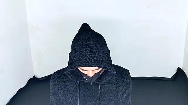 Snapshot of Habibi_big_b chatting on 11/26/25, 09:54 Habibi big b online show from 11/26/25, 09:54