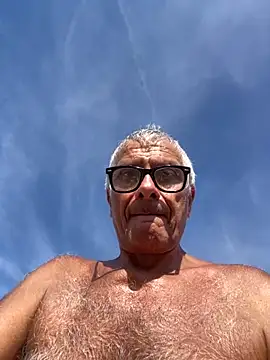 4n4l1zz4m1 online show from 09/20/25, 02:07