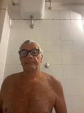 4n4l1zz4m1 online show from 09/27/25, 02:05