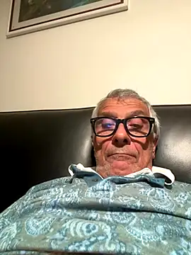 4n4l1zz4m1 online show from 10/09/25, 05:44