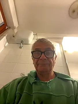 4n4l1zz4m1 online show from 12/01/25, 05:51