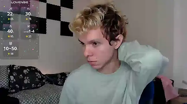 bryamado69 online show from 12/15/24, 12:38