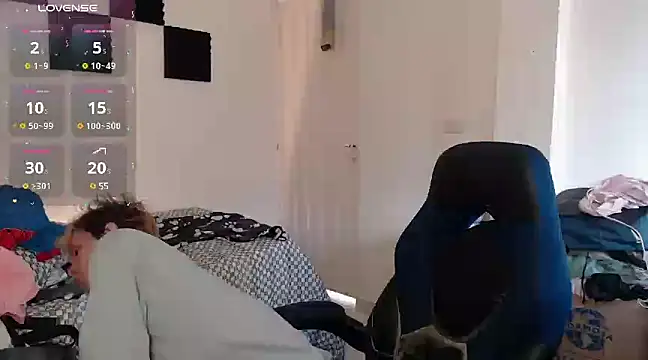 bryamado69 online show from 12/18/24, 12:07