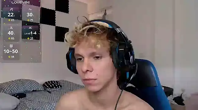 bryamado69 online show from 12/21/24, 06:34