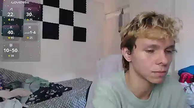 bryamado69 online show from 12/23/24, 04:50