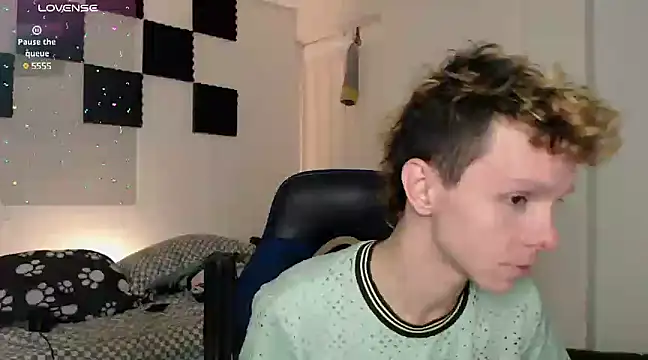 bryamado69 online show from 01/30/25, 11:02