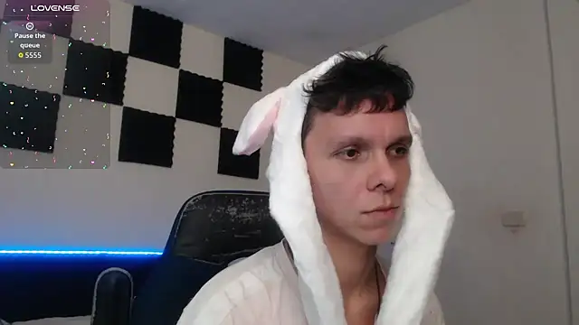 bryamado69 online show from 11/30/25, 05:11