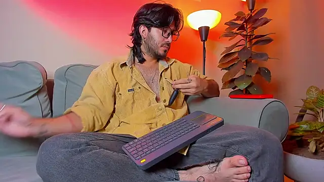 Ackerman Eren  online show from 09/15/25, 09:53