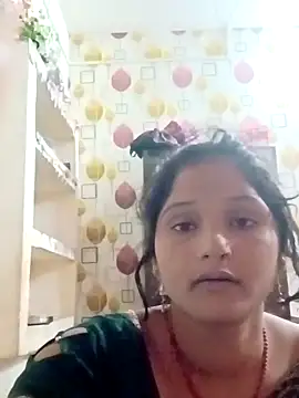Snapshot of annaya_sweet chatting on 04/17/26, 05:43 annaya sweet online show from 04/17/26, 05:43