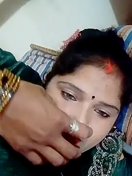 Snapshot of annaya_sweet chatting on 04/23/26, 07:20 annaya sweet online show from 04/23/26, 07:20