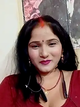 Snapshot of annaya_sweet chatting on 05/05/26, 08:22 annaya sweet online show from 05/05/26, 08:22