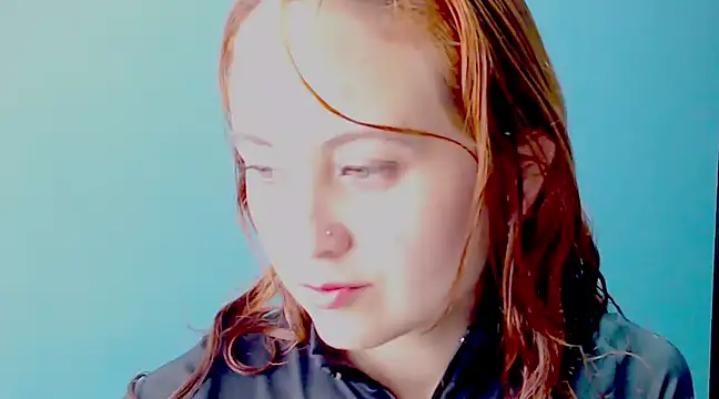 zoe jones3 online show from 12/20/24, 01:11