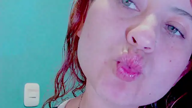 zoe jones3 online show from 01/08/25, 10:27
