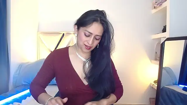 Snapshot of Andrea_Sexx_ chatting on 10/10/25, 06:45 Andrea Sexx online show from 10/10/25, 06:45