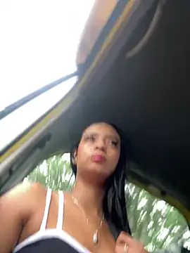 Laura fernandezII online show from 01/09/25, 01:02
