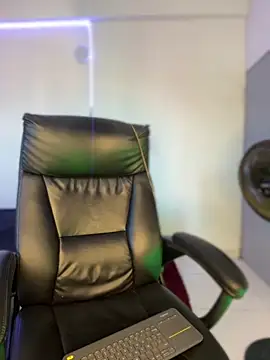 Snapshot of Laura_fernandezII chatting on 09/12/25, 08:20 Laura fernandezII online show from 09/12/25, 08:20