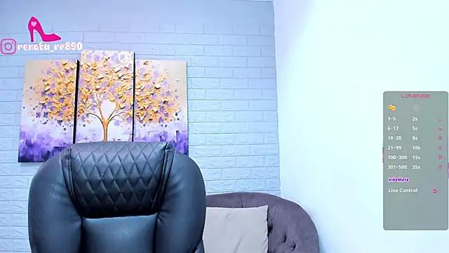 Snapshot of LenaRuiz_ chatting on 05/30/26, 12:02 LenaRuiz online show from 05/30/26, 12:02