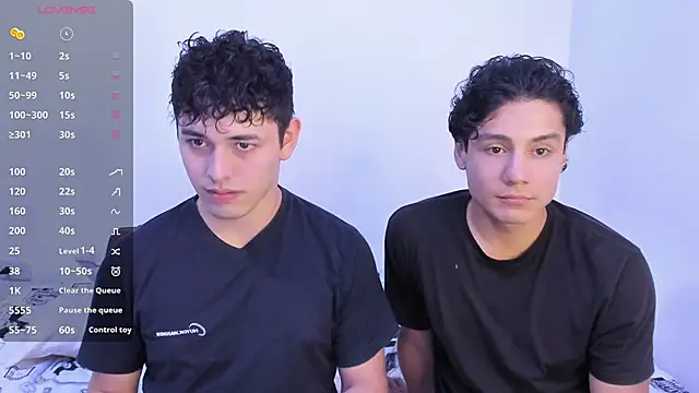 Snapshot of dani_2226 chatting on 10/01/25, 12:49 dani 2226 online show from 10/01/25, 12:49