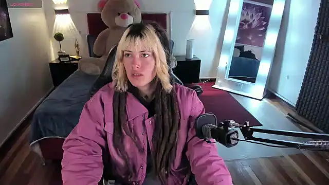  sharlotte777 online show from 02/03/25, 03:17