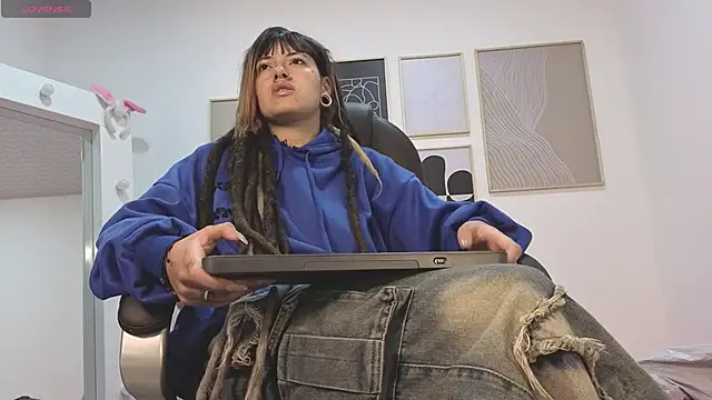  sharlotte777 online show from 09/24/25, 02:09