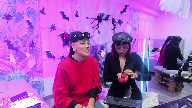  sharlotte777 online show from 10/31/25, 03:24