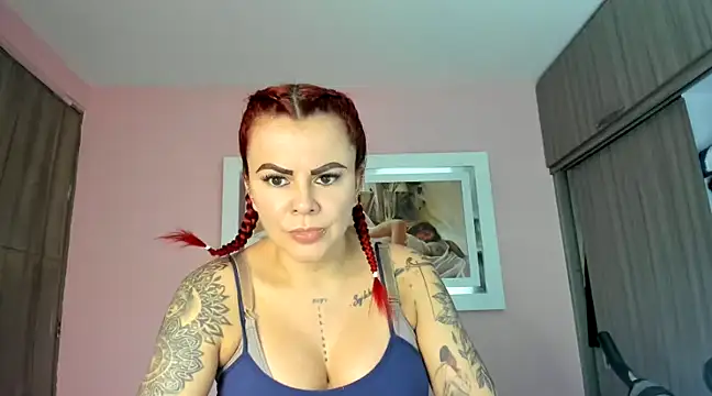 KAROL MILF online show from 03/05/25, 06:34