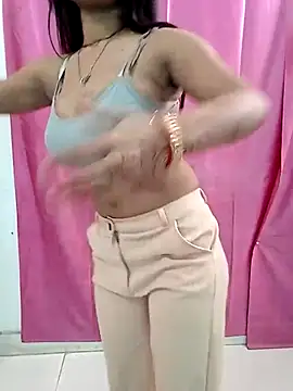 husa-Malika online show from 03/02/25, 10:24