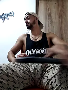 MAXIMUS MASTE3 online show from 02/04/25, 03:22