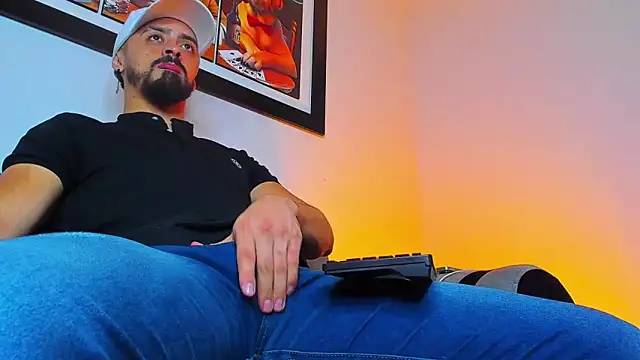 MAXIMUS MASTE3 online show from 09/24/25, 08:01