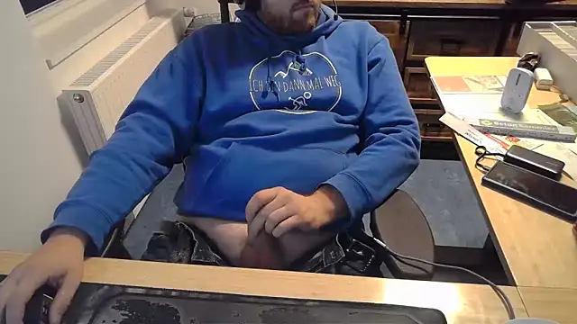 Currycake online show from 10/07/25, 05:43