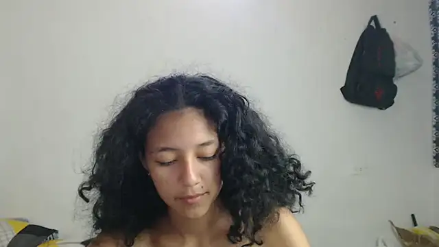 ley blus10 online show from 02/17/25, 04:48
