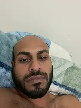 islandvybee55 online show from 12/29/24, 04:38