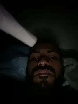 islandvybee55 online show from 01/31/25, 08:32