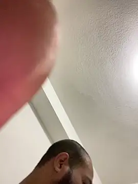 islandvybee55 online show from 02/09/25, 04:36