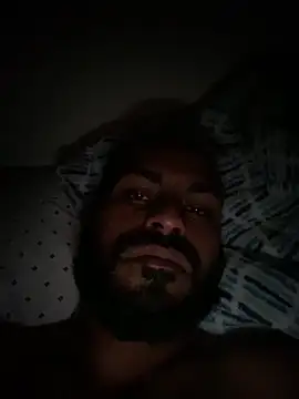 islandvybee55 online show from 02/10/25, 09:14