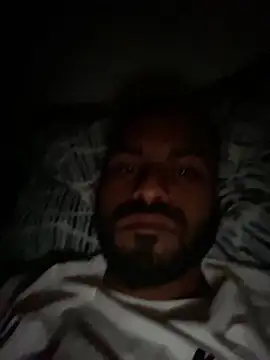 islandvybee55 online show from 02/28/25, 07:37