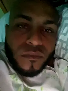 islandvybee55 online show from 09/28/25, 06:19