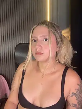 MiaPetit  online show from 09/13/25, 12:54