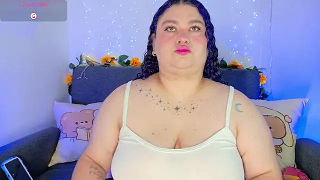 lunitaa0 online show from 05/15/26, 12:01