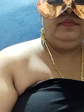 tamilthanushri online show from 02/23/25, 09:05