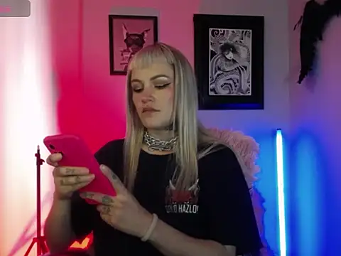 kim jeins11 online show from 09/24/25, 04:21