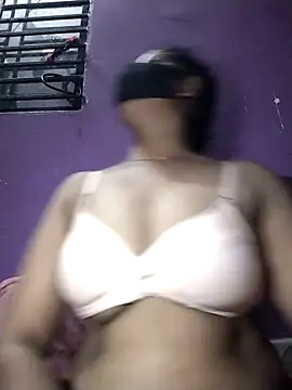 Koyel-Sen online show from 03/20/25, 04:09