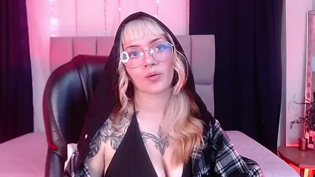 LessBoobs gh online show from 02/05/25, 02:59