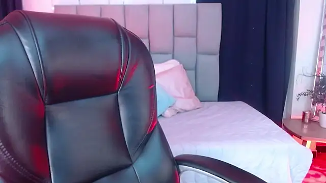LessBoobs gh online show from 02/07/25, 02:26