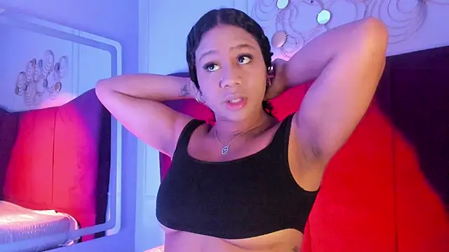 Sofi Fox  online show from 06/06/26, 03:33
