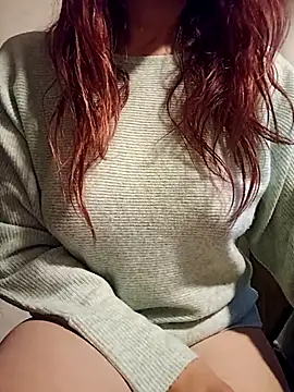 KITTEN-10 online show from 11/19/25, 03:28